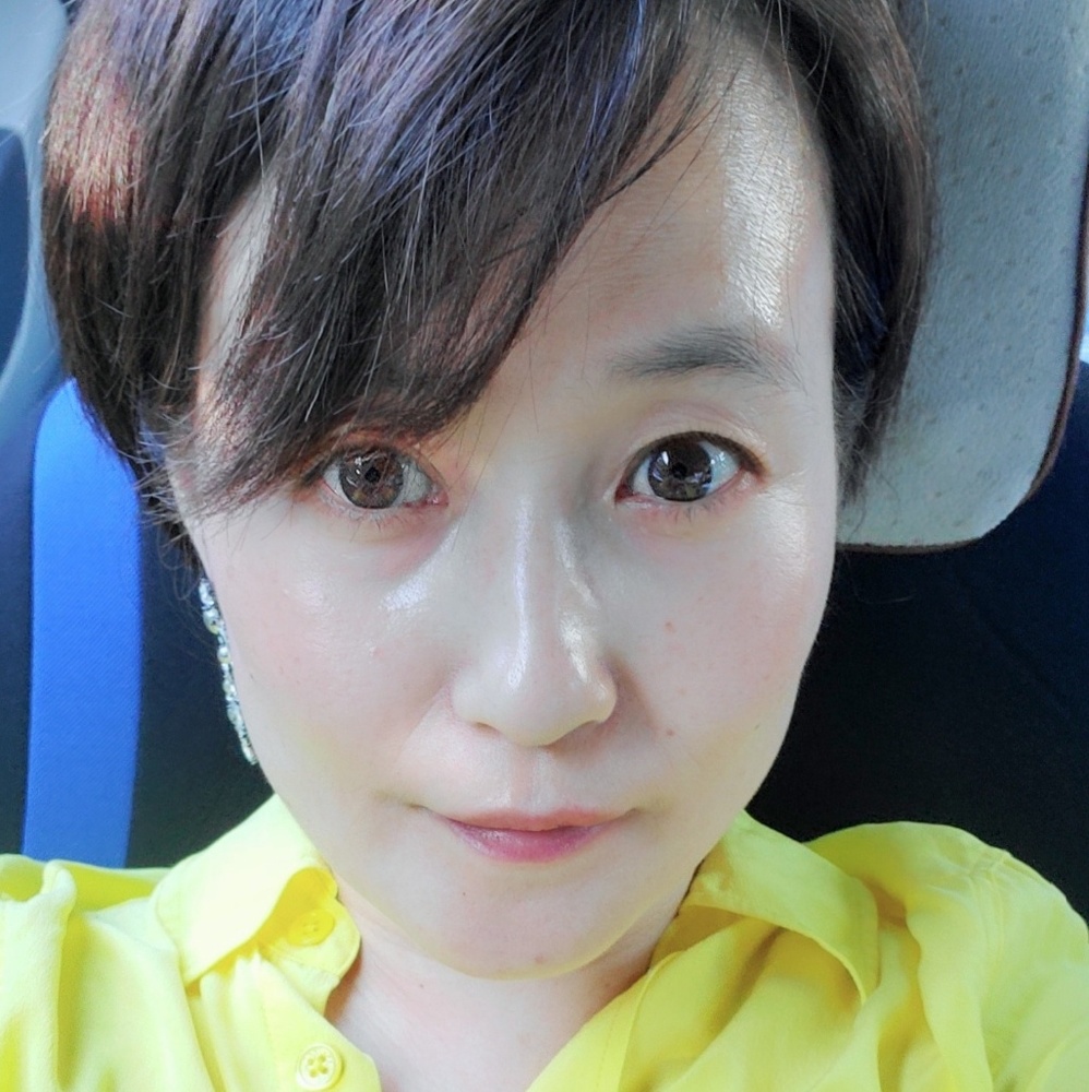 Meet your Posher, Yoon